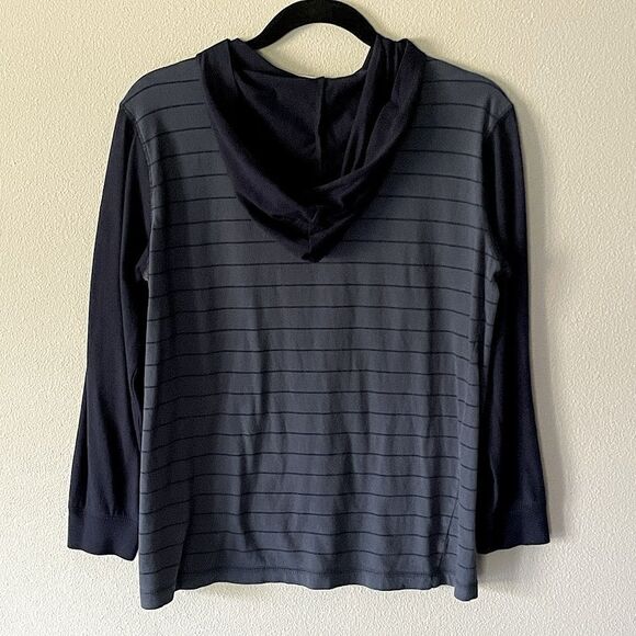 Youth Amplify, Blue and Black Striped Hoodie. Size Medium. - Picture 2 of 3